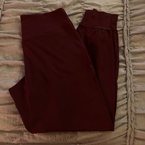 Maroon lululemon jogger
